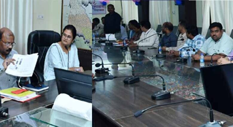 पटवारी-आरआई-15-दिन-बाद-काम-पर-लौटे,-कलेक्टर-की-बैठक-में-हड़ताल-समाप्त-का-किया-ऐलान