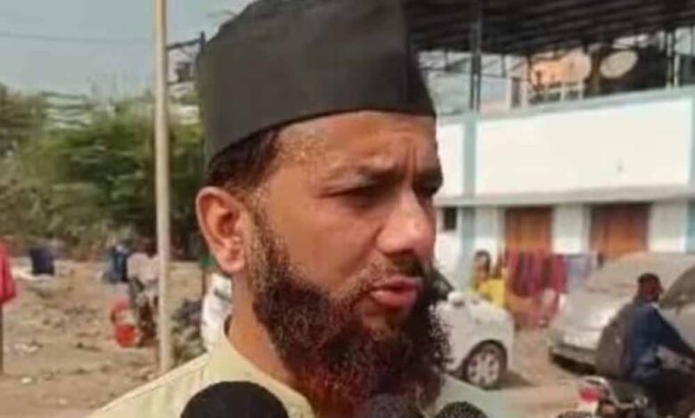 ‘वंदे-मातरम्’-विवाद:-उज्जैन-के-इमाम-की-मुस्लिम-अभिभावकों-से-स्कूल-बदलने-की-अपील