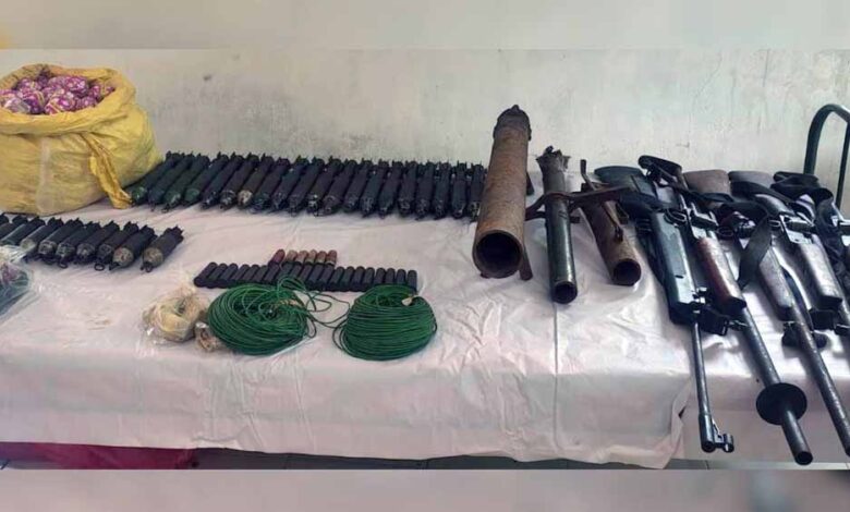 सुरक्षा-बलों-की-बड़ी-कामयाबी,-नक्सलियों-के-हथियारों-का-जखीरा-और-ied-बरामद