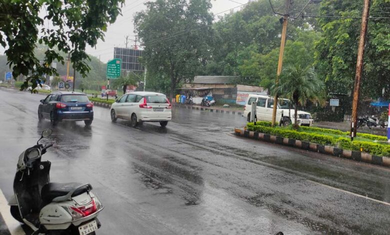 भोपाल-उज्जैन-सहित-20-जिलों-में-बारिश,-फसलें-प्रभावित;-कृषि-मंत्री-ने-सर्वे-का-ऐलान-किया