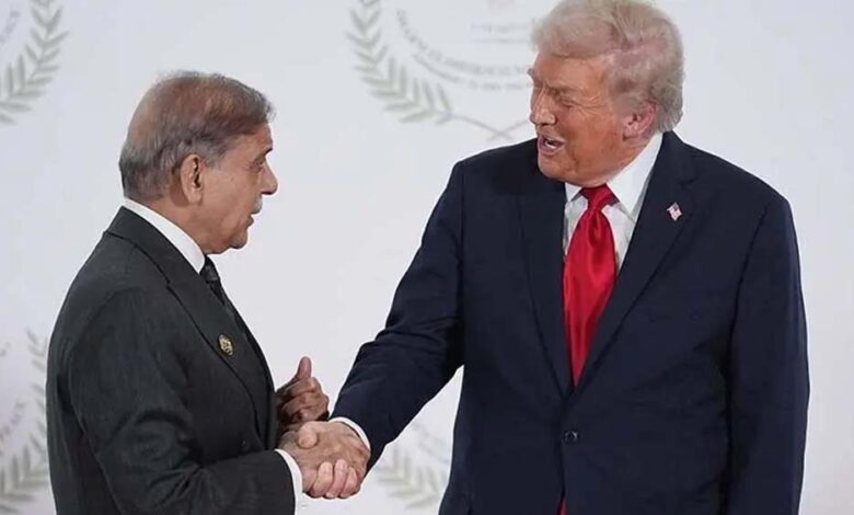 पाकिस्तान-के-पीएम-शहबाज़-शरीफ़-का-अमेरिका-दौरा,-ट्रंप-के-साथ-बोर्ड-ऑफ-पीस-की-बैठक-में-भाग-लेंगे