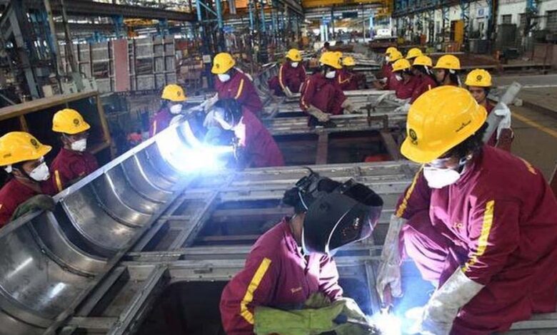 गुजरात-में-10-घंटे-का-वर्किंग-डे-मंजूर,-महिलाओं-को-नाइट-शिफ्ट-की-अनुमति;-संशोधन-बिल-पास