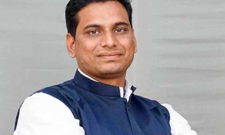 भिलाई-के-कांग्रेस-विधायक-देवेंद्र-यादव-को-सुप्रीम-कोर्ट-से-झटका,-याचिका-खारिज