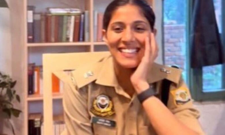 हिमाचल-की-ips-अधिकारी-अदिति-सिंह-बार-बार-ले-रही-थीं-छुट्टी,-dgp-ने-जूनियर-को-सौंपा-ड्यूटी
