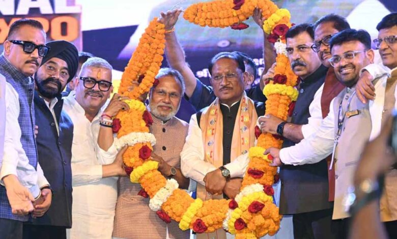 इंडस्ट्री-फ्रेंडली-छत्तीसगढ़!-विकसित-राज्य-के-लक्ष्य-की-ओर-तेजी-से-बढ़ता-प्रदेश-:-विष्णुदेव-साय