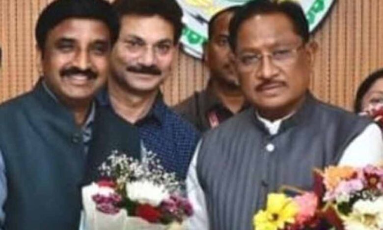 बजट-में-कैशलेस-चिकित्सा-सुविधा-की-घोषणा,-cm-साय-का-कर्मचारी-अधिकारी-फेडरेशन-ने-किया-अभिनन्दन