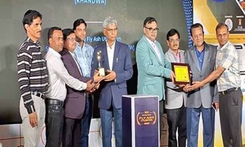 फ्लाई-ऐश-उपयोगिता-में-उत्कृष्ट-प्रदर्शन-पर-मिले-चार-प्रतिष्ठित-राष्ट्रीय-पुरस्कार