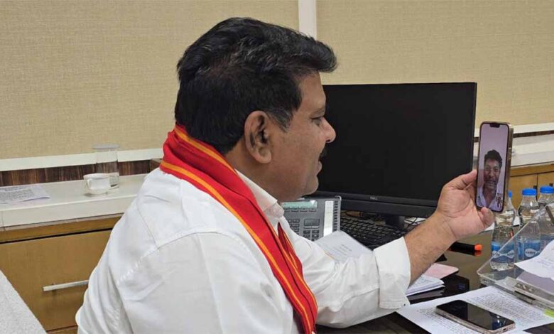 बीजापुर-के-अंकित-की-यूपीएससी-में-सफलता-पर-उपमुख्यमंत्री-विजय-शर्मा-ने-वीडियो-कॉल-पर-दी-बधाई