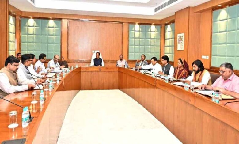 साय-कैबिनेट-ने-कर्मचारी-चयन-मंडल-और-धर्म-स्वातंत्र्य-विधेयक-को-दी-मंजूरी,-अत्याधुनिक-क्रिकेट-अकादमी-बनेगी