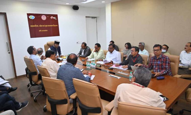 मंत्री-विश्वास-कैलाश-सारंग-ने-की-सहकारिता-विभाग-की-समीक्षा-बैठक