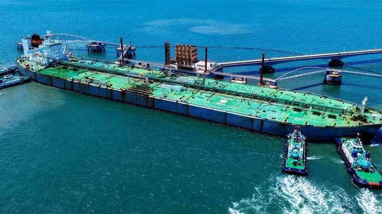 रूसी-तेल-वाला-टैंकर-अचानक-मुड़ा-भारत-की-ओर,-चीन-से-क्यों-किया-किनारा?