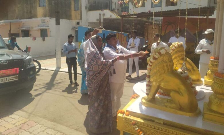 साईं-बाबा-की-यात्रा-बड़े-धूमधाम-से-निकल-गई