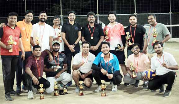 आईसीएआई-भोपाल-में-चार्टर्ड-अकाउंटेंट्स-का-जोश:-वॉलीबॉल-टूर्नामेंट-में-दिखी-टीम-स्पिरिट