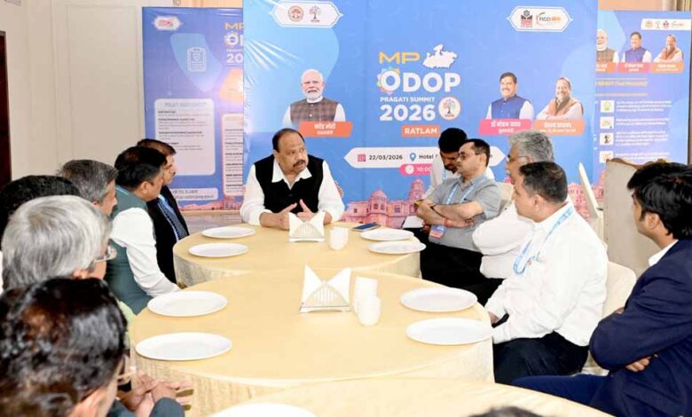 जीआई-टैग-का-उपयोग-कर-रतलामी-सेव-की-राष्ट्रीय-और-अंतर्राष्ट्रीय-बाज़ारों-में-बनाएं-पहुंच-:-मंत्री-काश्यप