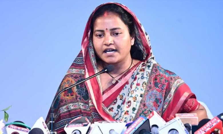महतारी-वंदन-योजना-के-लिए-पोर्टल-दोबारा-खोला-जाएगा,-मंत्री-लक्ष्मी-राजवाड़े-ने-कहा-छूटी-महिलाओं-के-जुड़ेंगे-नाम