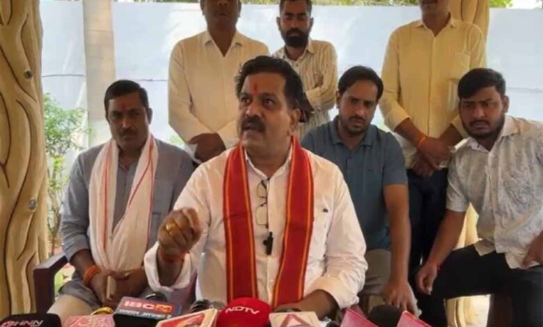 बड़ा-सरेंडर:-गृहमंत्री-विजय-शर्मा-के-सामने-हथियार-डालेगा-पापाराव,-कई-कुख्यात-नक्सली-भी-आए-सामने