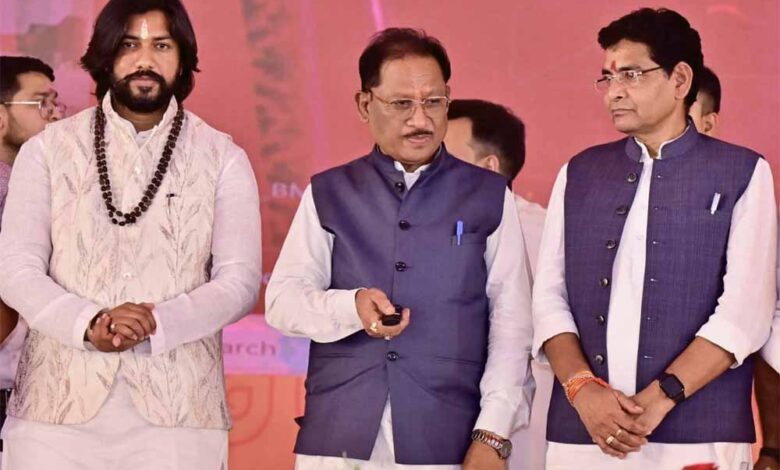 मुख्यमंत्री-विष्णुदेव-साय-ने-दीनदयाल-उपाध्याय-भूमिहीन-कृषि-मजदूर-कल्याण-योजना-के-तहत-राशि-का-किया-अंतरण