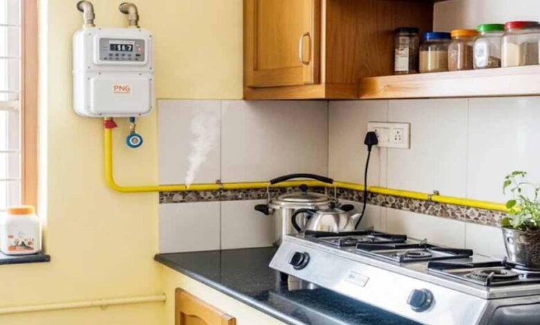 मिडिल-ईस्ट-संकट-के-बीच-राहत:-न-पेट्रोल-डीजल-महंगे-होंगे,-न-गैस-की-कमी—केंद्र-का-मास्टरप्लान