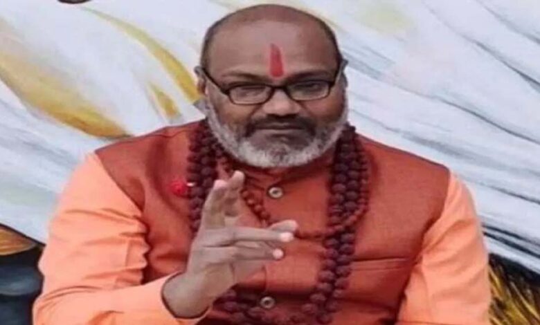 यति-नरसिंहानंद-का-विवादित-बयान,-बोले-गांधी-समाज-के-लिए-जहर,-गोडसे-ने-हत्या-नहीं-वध-किया