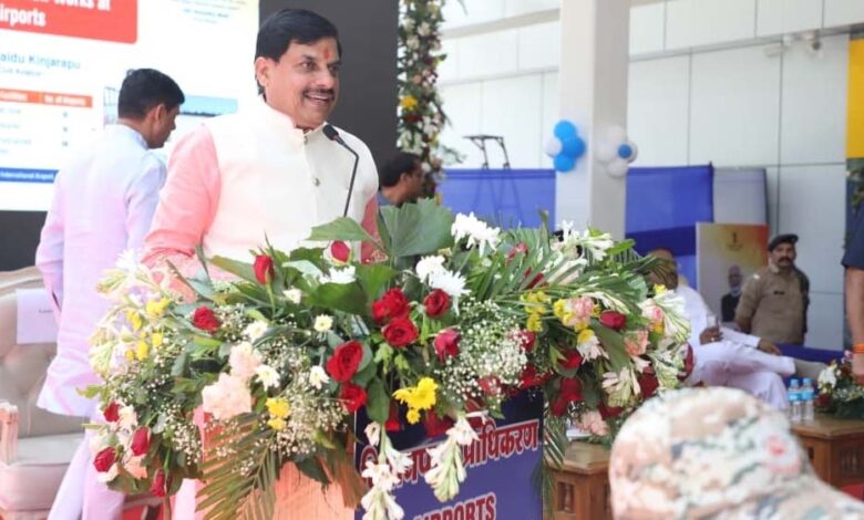 भारत-में-हवाई-सेवाओं-का-विस्तार-अकल्पनीय,-अब-हर-तबके-के-लिए-संभव-हुई-हवाई-यात्रा-:-मुख्यमंत्री-डॉ.-यादव