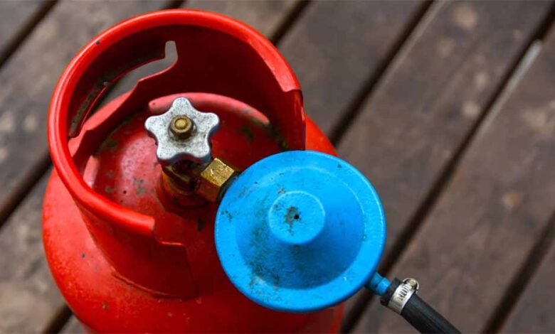 बिना-राशन-कार्ड-भी-मिलेगा-गैस-सिलेंडर!-प्रवासी,-मजदूर-और-छात्रों-को-बड़ी-राहत