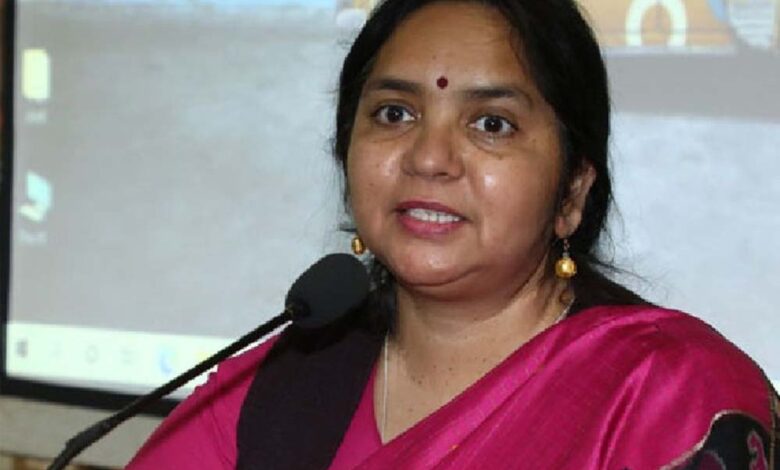 अपर-मुख्य-सचिव-श्रीमती-शमी-ने-की-पेट्रोलियम-पदार्थों-की-उपलब्धता-की-समीक्षा