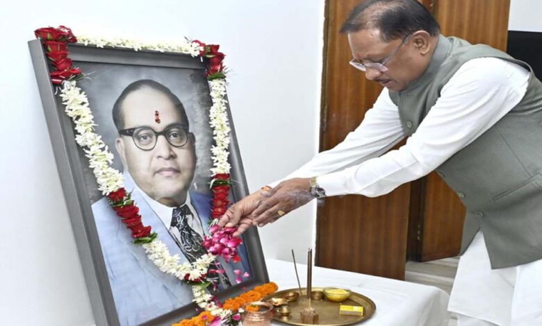 सामाजिक-न्याय-और-समानता-के-महान-शिल्पी-डॉ.-भीमराव-आंबेडकर-को-मुख्यमंत्री-विष्णुदेव-साय-ने-किया-नमन