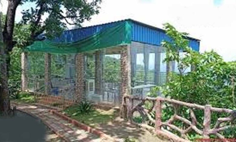 बंदूक-से-विकास-की-राह:-वन-मंत्री-ने-तैयार-किया-तुंगल-इको-टूरिज्म-सेंटर