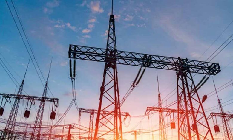 अनूपपुर-में-ट्रांसमिशन-लाइनों-के-समीप-निर्माण-बना-जानलेवा-खतरा