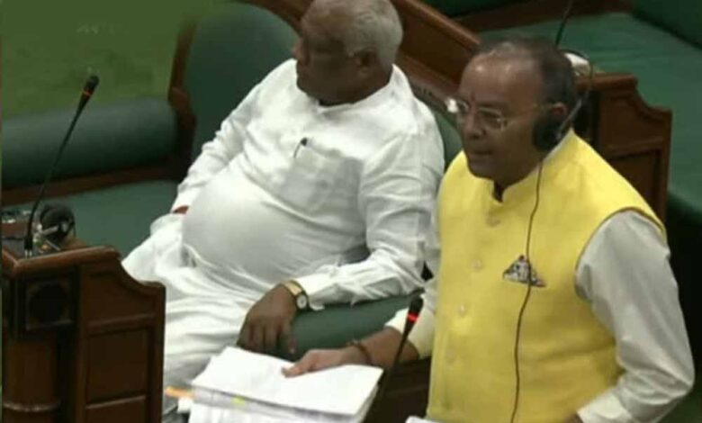 नारी शक्ति वंदन बिल पर सियासत गरम: अजय चंद्राकर का आरोप—कांग्रेस-TMC ने साजिशन रोका