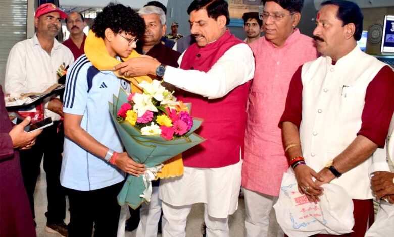 ग्वालियर-की-बेटी-अनुष्का-शर्मा-बनी-मध्यप्रदेश-की-नारी-शक्ति-की-वैश्विक-प्रतीक