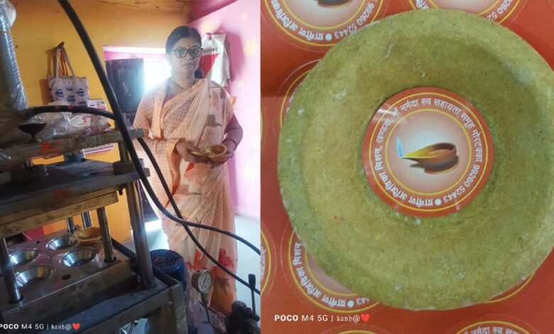 मां-नर्मदा-को-प्रदूषण-मुक्‍त-रखने-के-संकल्‍प-के-साथ-आटे-के-दीपक-का-शुरू-किया-व्‍यवसाय