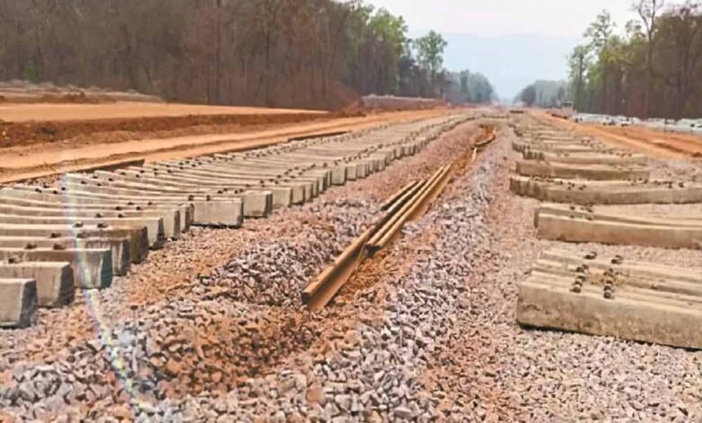 रावघाट-जगदलपुर-रेल-प्रोजेक्ट-को-बड़ा-बजट:-70-साल-बाद-पटरी-पर-दौड़ेगी-विकास-की-रफ्तार