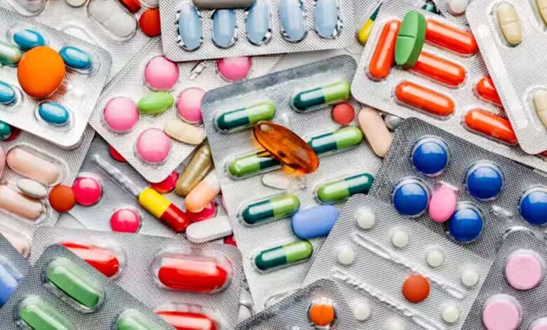 5-रुपए-की-पैरासिटामॉल-कई-गुना-महंगी,-इंदौर-हाईकोर्ट-ने-मांगा-जवाब