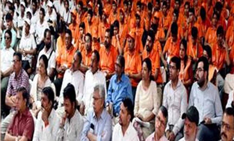 विद्यार्थी-पारंपरिक-कक्षा-शिक्षा-से-आगे-बढ़कर-विज्ञान-के-व्यावहारिक-एवं-अनुप्रयुक्त-स्वरूप-से-हुए-परिचित