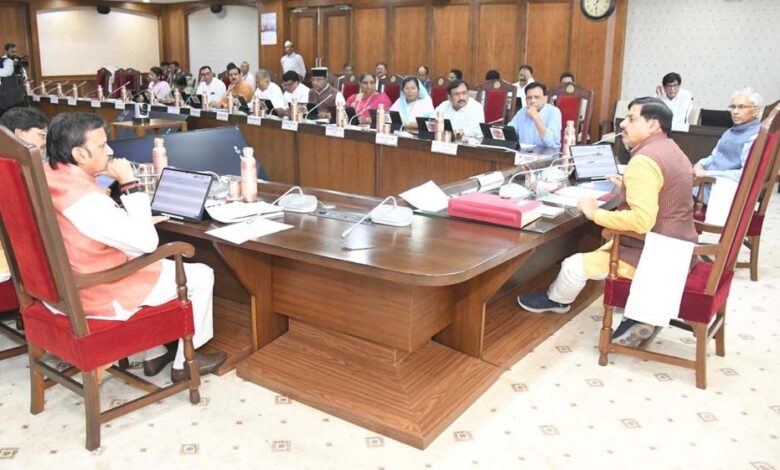 53-हजार-करोड़-की-योजनाएं-जारी-रखने-का-फैसला:-कैबिनेट-में-21-प्रस्तावों-पर-सहमति,-pwd-की-26,311-करोड़-की-परियोजनाएं-जारी-रहेंगी