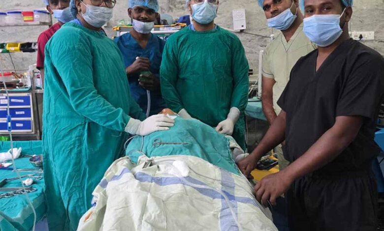 जिला-चिकित्सालय-में-07-वर्षीय-गौरव-का-हुआ-सफल-टॉन्सिल-ऑपरेशन