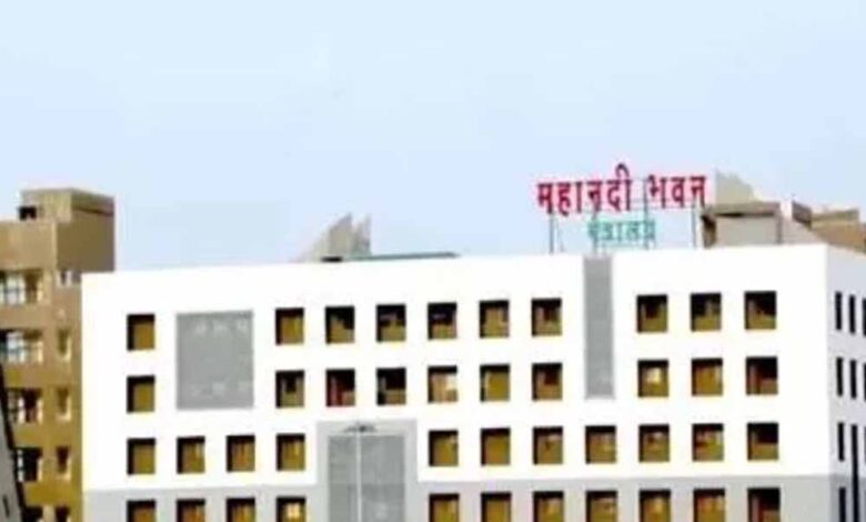 26-साल-बाद-मंत्रालय-कैंटीन-व्यवस्था-में-बदलाव,-मुख्य-सचिव-से-मिला-कर्मचारी-संघ