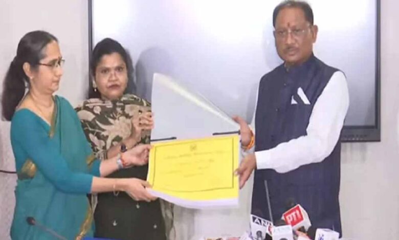 cg-board-result:-10वीं-में-7715%-और-12वीं-में-83.04%-छात्र-पास,-बेटियों-का-दबदबा-कायम