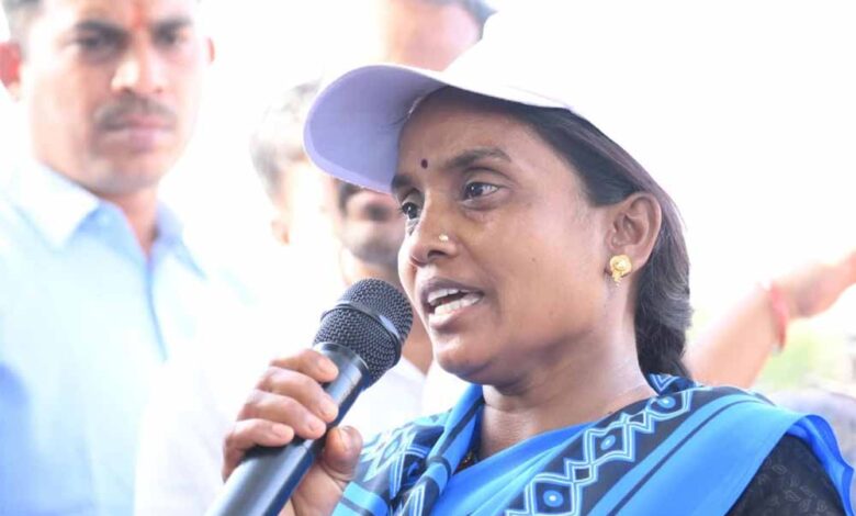 महतारी-वंदन-योजना-से-सशक्त-हुई-केकती-बाई-की-जिंदगी