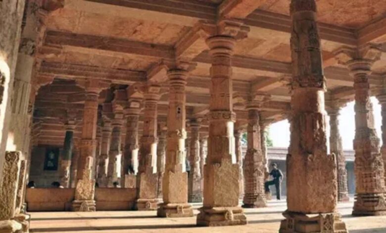 भोजशाला-:सर्वे-में-मिले-ऐतिहासिक-तांबे-के-सिक्के-और-शिलालेख,-asi-ने-पेश-की-2189-पेज-की-रिपोर्ट
