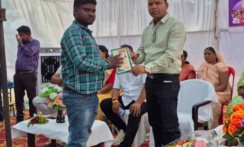 सुशासन-तिहार-में-समस्याओं-का-समाधान:-लोगों-को-मिल-रहा-जनकल्याण-योजनाओं-का-सीधा-लाभ