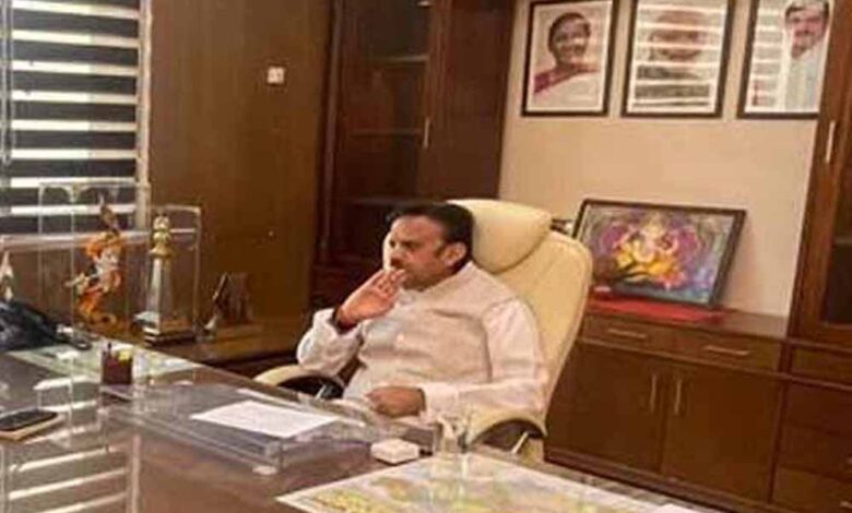 ऑक्शन-में-प्रारंभिक-न्यूनतम-दर-की-तुलना-में-35-प्रतिशत-कम-दर-हुई-प्राप्त:-मंत्री-शुक्ला