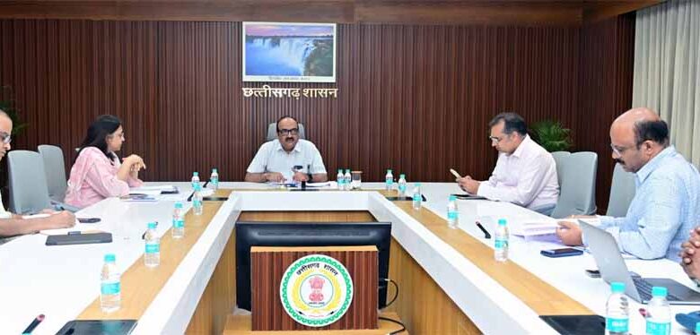 बस्तर-के-3056-गाँवों-तक-पहुँचा-मोबाइल-नेटवर्क,-425-गाँवों-में-पहली-बार-बस-सेवा