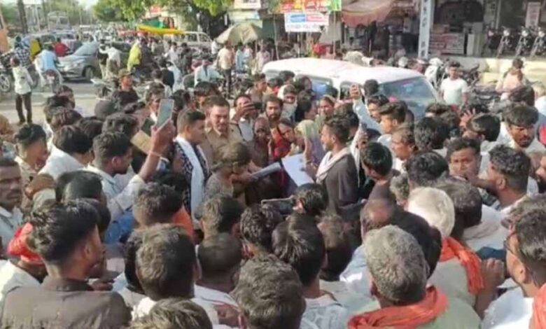 नीमच-में-शव-रखकर-ग्रामीणों-का-प्रदर्शन,-4-घंटे-तक-सड़क-जाम