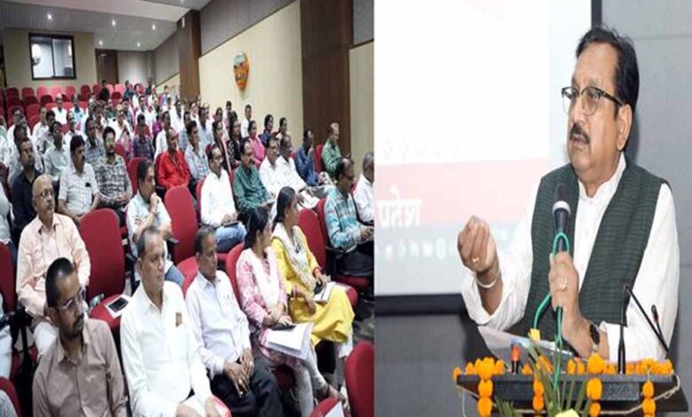 विकास-प्रक्र‍िया-में-जनजातीय-समाज-को-शामिल-करने-प्रधानमंत्री-मोदी-ने-बनाई-नीतियां:-मंत्री-डॉ.-शाह