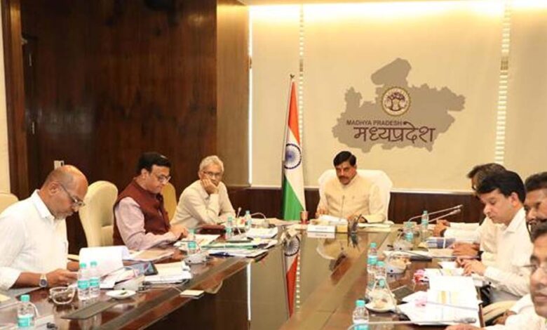 भोपाल-और-इंदौर-उज्जैन-मेट्रोपॉलिटन-क्षेत्र-नई-सड़कों-से-होगा-समृद्ध-:-मुख्यमंत्री-डॉ.यादव