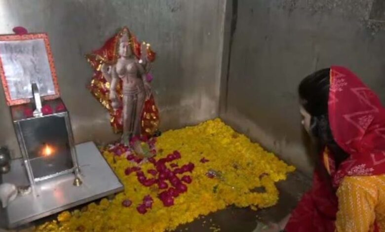 721-साल-बाद-धार-में-ऐतिहासिक-शुक्रवार,-भोजशाला-में-गूंजे-वाग्देवी-के-जयकारे