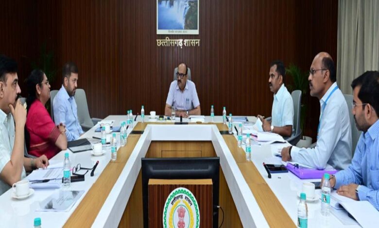 रायपुर : सड़क दुर्घटनाएं नहीं हों, इसके लिए हर जरूरी कदम उठाएं : मुख्य सचिव