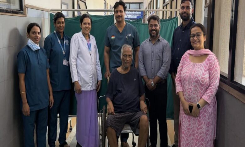 बीएमएचआरसी में 12 किलो के जटिल ओवरी ट्यूमर की सफल सर्जरी